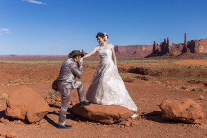 Monument Valley Wedding 