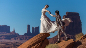 Monument Valley Engagement Packages